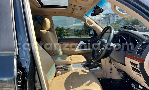 Buy Used Toyota Land Cruiser Black Car in Dar es Salaam in Dar es Salaam Buy Used Toyota Land Cruiser Black Car in Dar es Salaam in Dar es Salaam