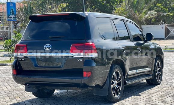 Buy Used Toyota Land Cruiser Black Car in Dar es Salaam in Dar es Salaam Buy Used Toyota Land Cruiser Black Car in Dar es Salaam in Dar es Salaam