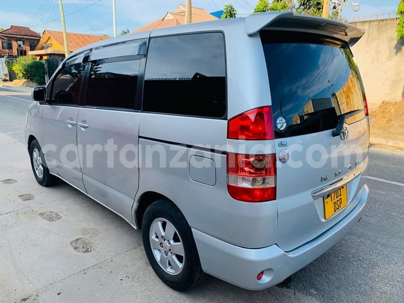 Big with watermark toyota noah dodoma bahi 24404