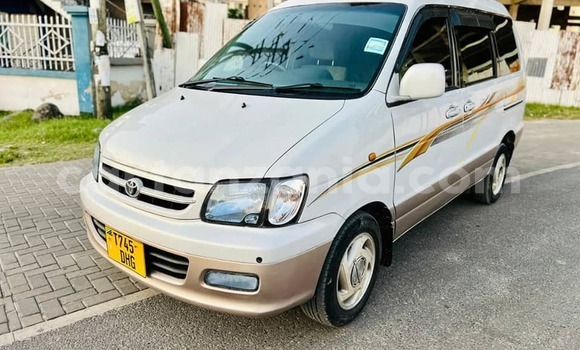 Nunua Ilio tumika Toyota Noah Nyeupe Gari ndani ya Buhigwe nchini Kigoma Nunua Ilio tumika Toyota Noah Nyeupe Gari ndani ya Buhigwe nchini Kigoma