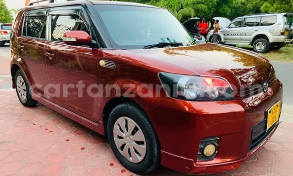 Nunua Ilio tumika Toyota Corolla Rumion Nyekundu Gari ndani ya Bariadi nchini Simiyu