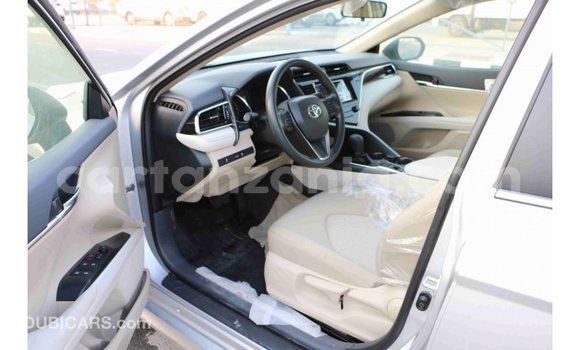 Nunua Imported Toyota Camry Nyingine Gari ndani ya Import - Dubai nchini Arusha Nunua Imported Toyota Camry Nyingine Gari ndani ya Import - Dubai nchini Arusha