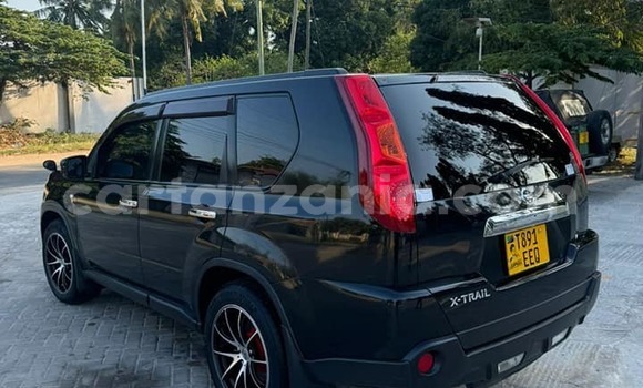 Nunua Ilio tumika Nissan XβTrail Nyeusi Gari ndani ya Biharamulo nchini Kagera Nunua Ilio tumika Nissan XβTrail Nyeusi Gari ndani ya Biharamulo nchini Kagera