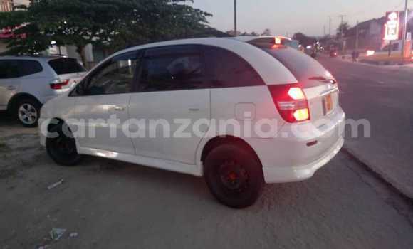 Buy Used Toyota Nadia White Car in Bahi in Dodoma Buy Used Toyota Nadia White Car in Bahi in Dodoma