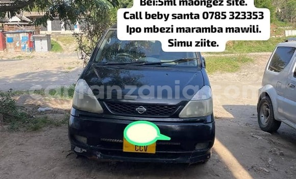 Nunua Ilio tumika Nissan Serena Nyeusi Gari ndani ya Biharamulo nchini Kagera