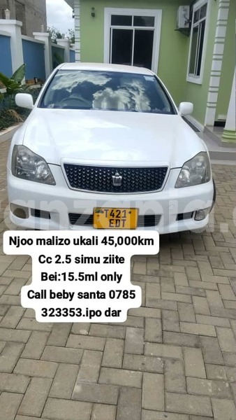 Big with watermark toyota crown simiyu bariadi 24439