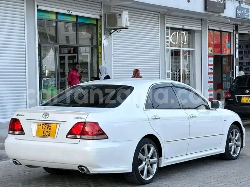 Big with watermark toyota crown kigoma buhigwe 24468