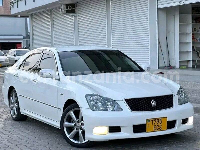 Big with watermark toyota crown kigoma buhigwe 24468