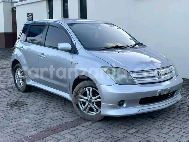 Big with watermark toyota ist pemba south chake chake 24474