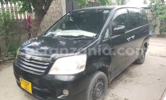Buy Used Toyota Noah Black Car in Dodoma in Dodoma Buy Used Toyota Noah Black Car in Dodoma in Dodoma