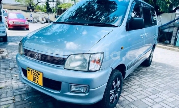 Buy Used Toyota Noah White Car in Bariadi in Simiyu Buy Used Toyota Noah White Car in Bariadi in Simiyu