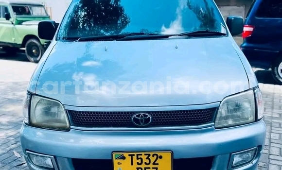 Buy Used Toyota Noah White Car in Bariadi in Simiyu Buy Used Toyota Noah White Car in Bariadi in Simiyu