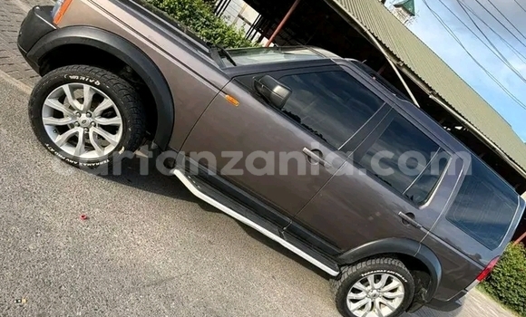 Buy Used Mitsubishi Dignity Other Car in Butiama in Mara