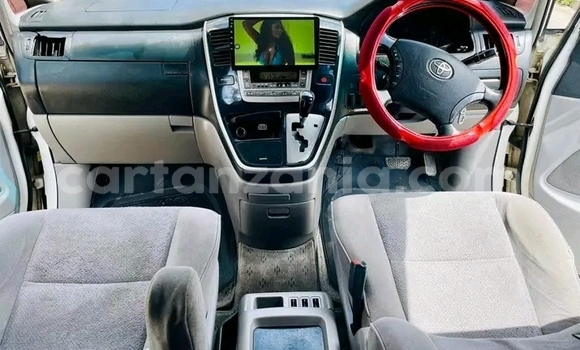 Buy Used Toyota Alphard White Car in Chato in Geita