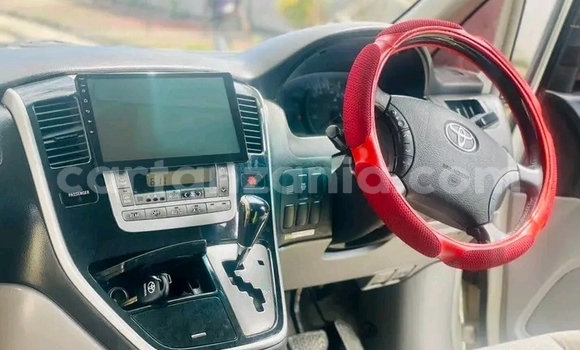 Buy Used Toyota Alphard White Car in Chato in Geita Buy Used Toyota Alphard White Car in Chato in Geita