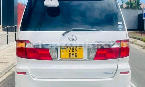 Buy Used Toyota Alphard White Car in Chato in Geita Buy Used Toyota Alphard White Car in Chato in Geita