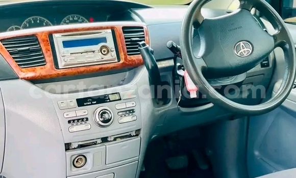 Buy Used Toyota Noah White Car in Buhigwe in Kigoma Buy Used Toyota Noah White Car in Buhigwe in Kigoma