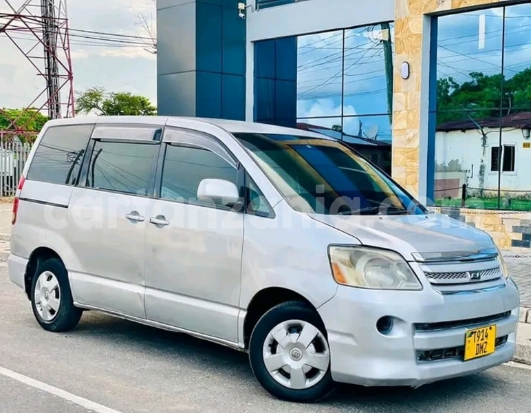 Big with watermark toyota noah kigoma buhigwe 24486