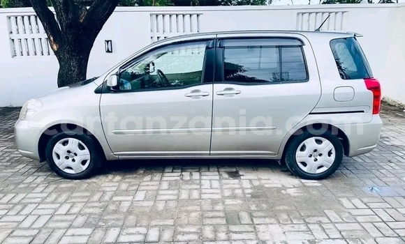 Buy Used Toyota Raum White Car in Butiama in Mara Buy Used Toyota Raum White Car in Butiama in Mara
