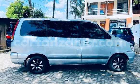 Nunua Ilio tumika Toyota Noah Nyeupe Gari ndani ya Butiama nchini Mara Nunua Ilio tumika Toyota Noah Nyeupe Gari ndani ya Butiama nchini Mara