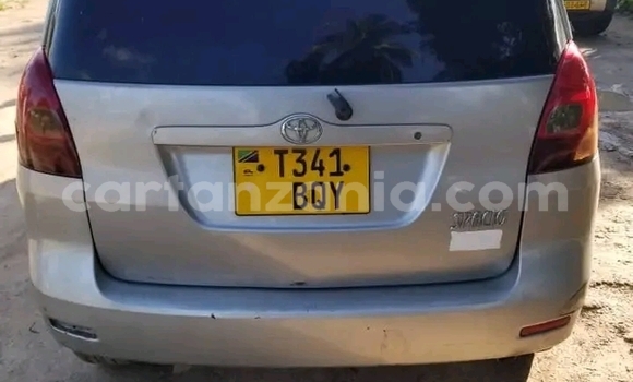 Nunua Ilio tumika Toyota IST Nyingine Gari ndani ya Biharamulo nchini Kagera Nunua Ilio tumika Toyota IST Nyingine Gari ndani ya Biharamulo nchini Kagera