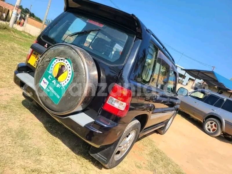 Big with watermark mitsubishi pajero kigoma buhigwe 24512