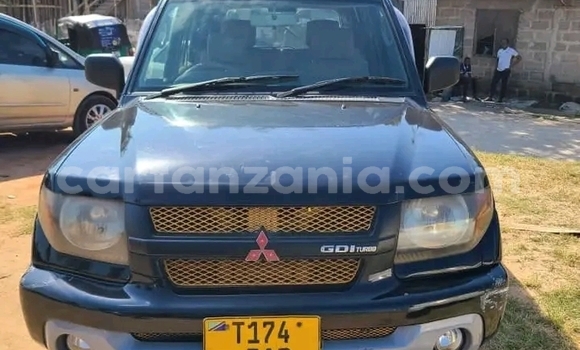 Buy Used Mitsubishi Pajero Black Car in Buhigwe in Kigoma Buy Used Mitsubishi Pajero Black Car in Buhigwe in Kigoma