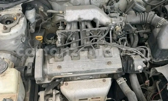 Nunua Ilio tumika Toyota Carina Nyingine Gari ndani ya Buhigwe nchini Kigoma