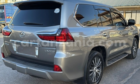 Nunua Ilio tumika Lexus LX 570 Nyingine Gari ndani ya Dar es Salaam nchini Dar es Salaam Nunua Ilio tumika Lexus LX 570 Nyingine Gari ndani ya Dar es Salaam nchini Dar es Salaam