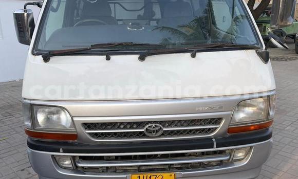 Buy Import Toyota Hiace White Car in Dar es Salaam in Dar es Salaam