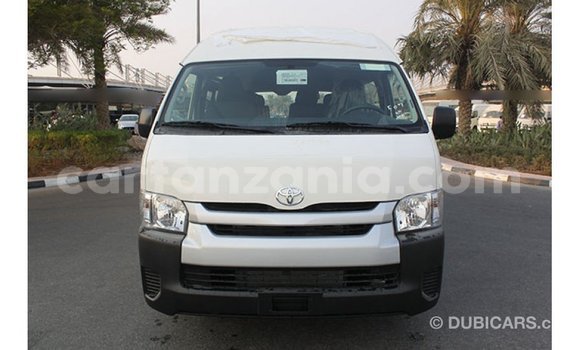 Nunua Imported Toyota Hiace Nyeupe Gari ndani ya Import - Dubai nchini Arusha Nunua Imported Toyota Hiace Nyeupe Gari ndani ya Import - Dubai nchini Arusha