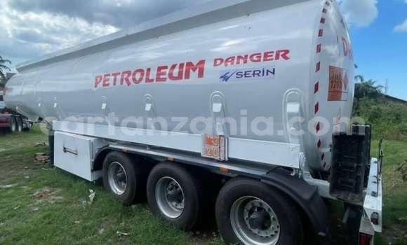 Buy Used Scania 113–320 Other Truck in Dar es Salaam in Dar es Salaam Buy Used Scania 113–320 Other Truck in Dar es Salaam in Dar es Salaam