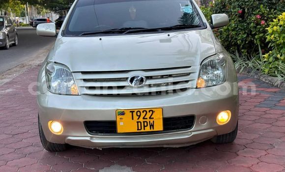 Nunua Ilio tumika Toyota IST Nyingine Gari ndani ya Ilala nchini Dar es Salaam Nunua Ilio tumika Toyota IST Nyingine Gari ndani ya Ilala nchini Dar es Salaam