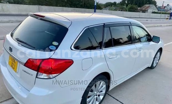Nunua Ilio tumika Subaru Legacy Nyeupe Gari ndani ya Dar es Salaam nchini Dar es Salaam Nunua Ilio tumika Subaru Legacy Nyeupe Gari ndani ya Dar es Salaam nchini Dar es Salaam