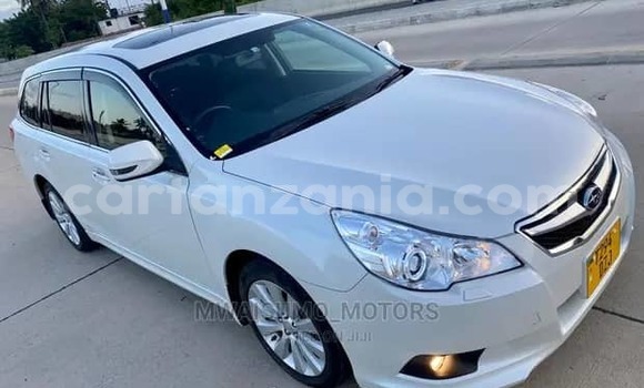 Nunua Ilio tumika Subaru Legacy Nyeupe Gari ndani ya Dar es Salaam nchini Dar es Salaam Nunua Ilio tumika Subaru Legacy Nyeupe Gari ndani ya Dar es Salaam nchini Dar es Salaam