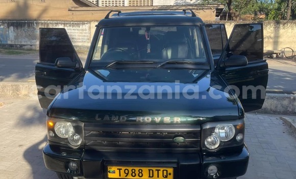 Buy Used Land Rover Discovery Green Car in Dar es Salaam in Dar es Salaam