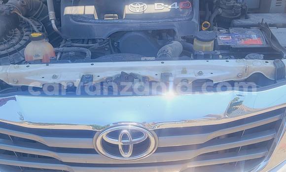 Buy Used Toyota Hilux White Car in Dar es Salaam in Dar es Salaam Buy Used Toyota Hilux White Car in Dar es Salaam in Dar es Salaam