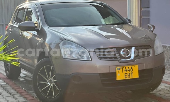 Buy Used Nissan Dualis Green Car in Dar es Salaam in Dar es Salaam Buy Used Nissan Dualis Green Car in Dar es Salaam in Dar es Salaam