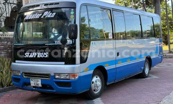 Nunua Ilio tumika Nissan 100NX Fedha Gari ndani ya Dar es Salaam nchini Dar es Salaam