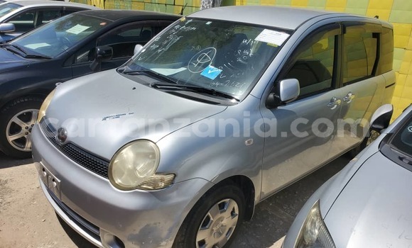 Buy New Toyota Sienta Silver Car in Dar es Salaam in Dar es Salaam