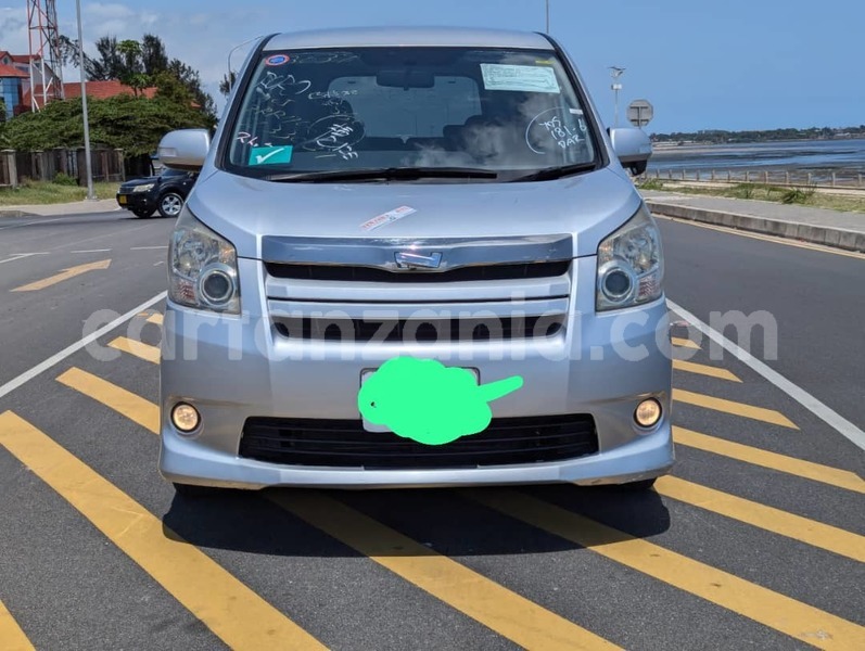 Big with watermark toyota noah dar es salaam dar es salaam 24718