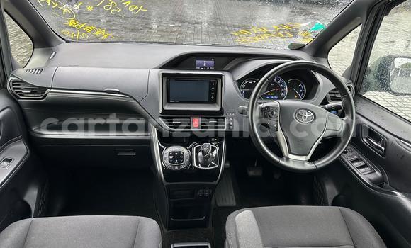 Buy Import Toyota Esquire Blue Car in Dar es Salaam in Dar es Salaam Buy Import Toyota Esquire Blue Car in Dar es Salaam in Dar es Salaam