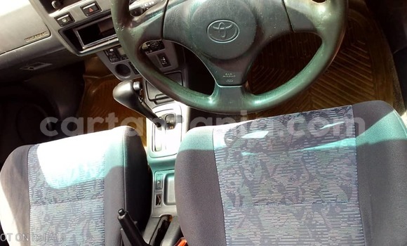 Buy Used Toyota RAV4 Red Car in Mbeya in Mbeya Buy Used Toyota RAV4 Red Car in Mbeya in Mbeya
