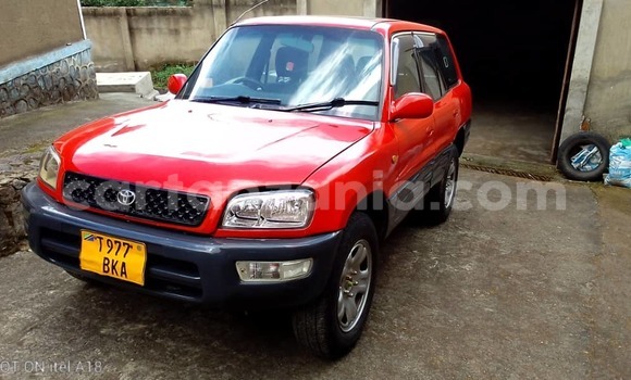 Buy Used Toyota RAV4 Red Car in Mbeya in Mbeya Buy Used Toyota RAV4 Red Car in Mbeya in Mbeya