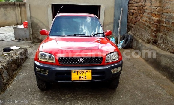 Buy Used Toyota RAV4 Red Car in Mbeya in Mbeya Buy Used Toyota RAV4 Red Car in Mbeya in Mbeya