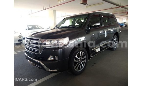 Nunua Imported Toyota Land Cruiser Nyingine Gari ndani ya Import - Dubai nchini Arusha Nunua Imported Toyota Land Cruiser Nyingine Gari ndani ya Import - Dubai nchini Arusha