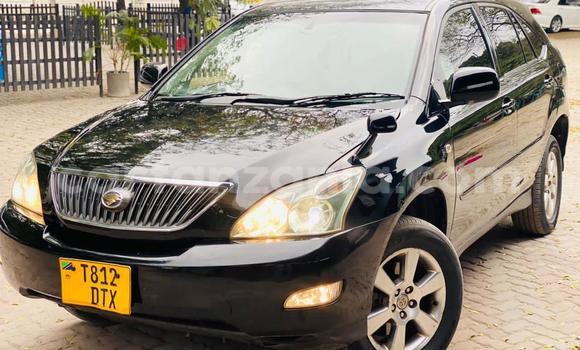Nunua Ilio tumika Toyota Harrier Nyeusi Gari ndani ya Dar es Salaam nchini Dar es Salaam