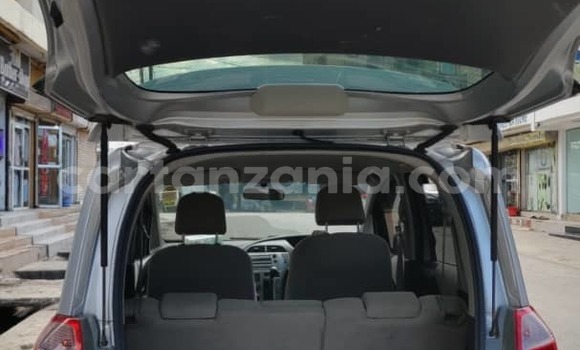 Buy Used Toyota Ractis Silver Car in Dar es Salaam in Dar es Salaam Buy Used Toyota Ractis Silver Car in Dar es Salaam in Dar es Salaam