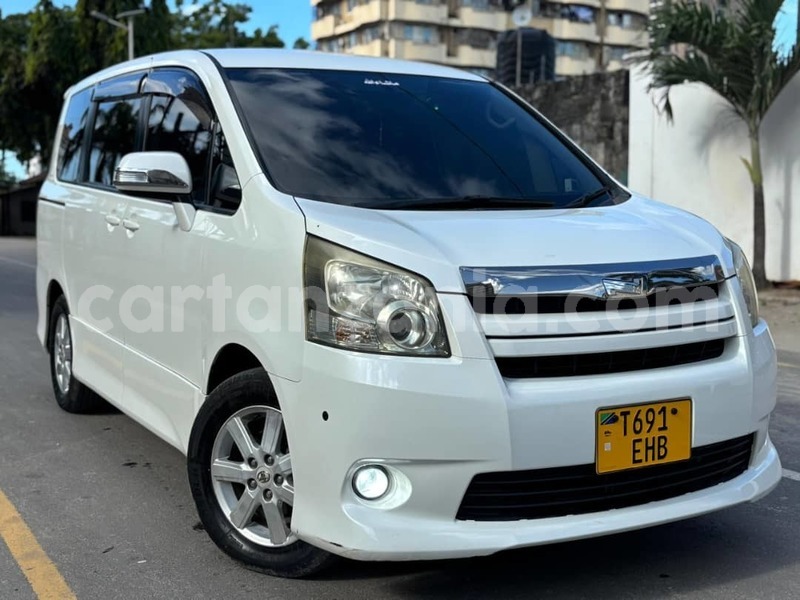 Big with watermark toyota noah dar es salaam dar es salaam 24801