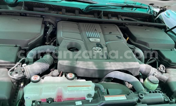 Buy Used Toyota Land Cruiser White Car in Dar es Salaam in Dar es Salaam Buy Used Toyota Land Cruiser White Car in Dar es Salaam in Dar es Salaam